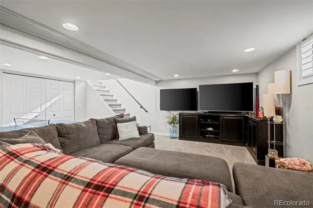 5875 S Elati Street Littleton, CO 80120