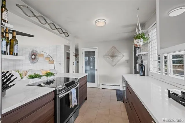 5875 S Elati Street Littleton, CO 80120