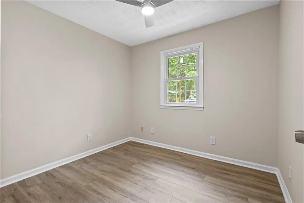 394 Burr Oak Court Lawrenceville, GA 30046