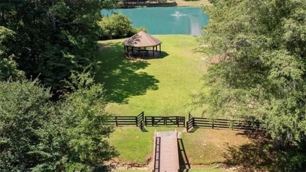8350 Jacobs Ridge Lane Cumming, GA 30028
