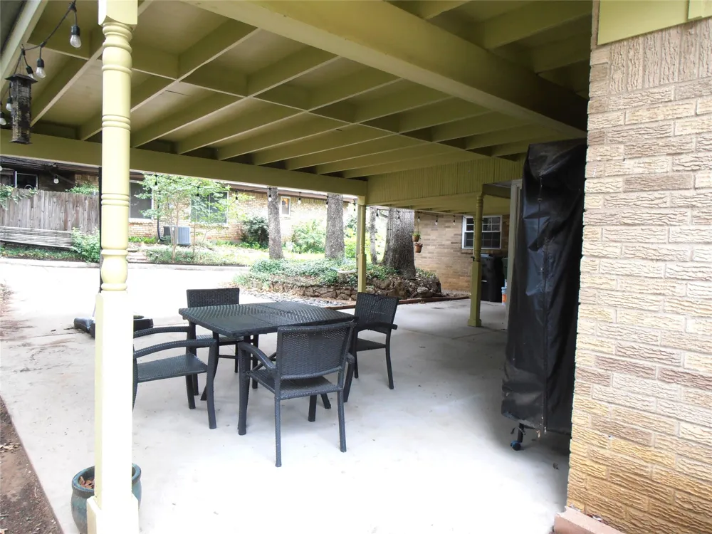 2911 Norwood Lane Arlington, TX 76013