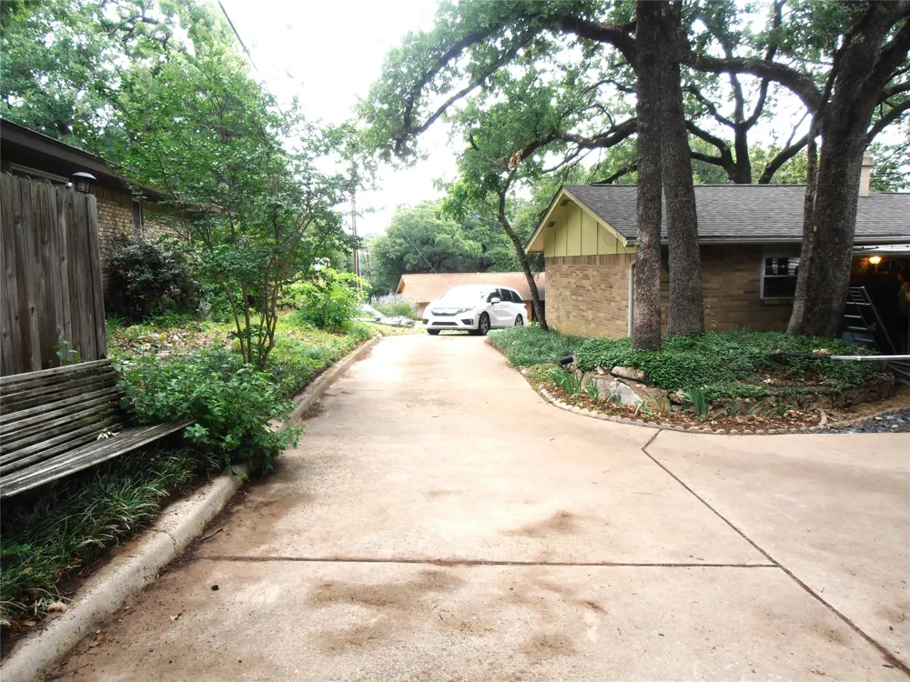 2911 Norwood Lane Arlington, TX 76013