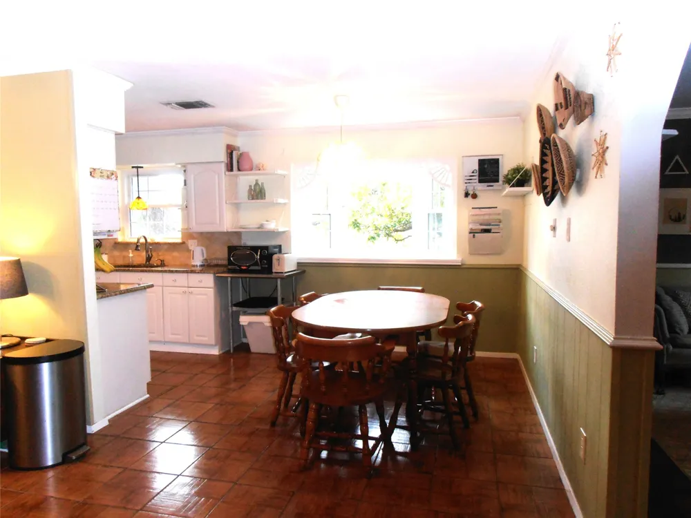 2911 Norwood Lane Arlington, TX 76013