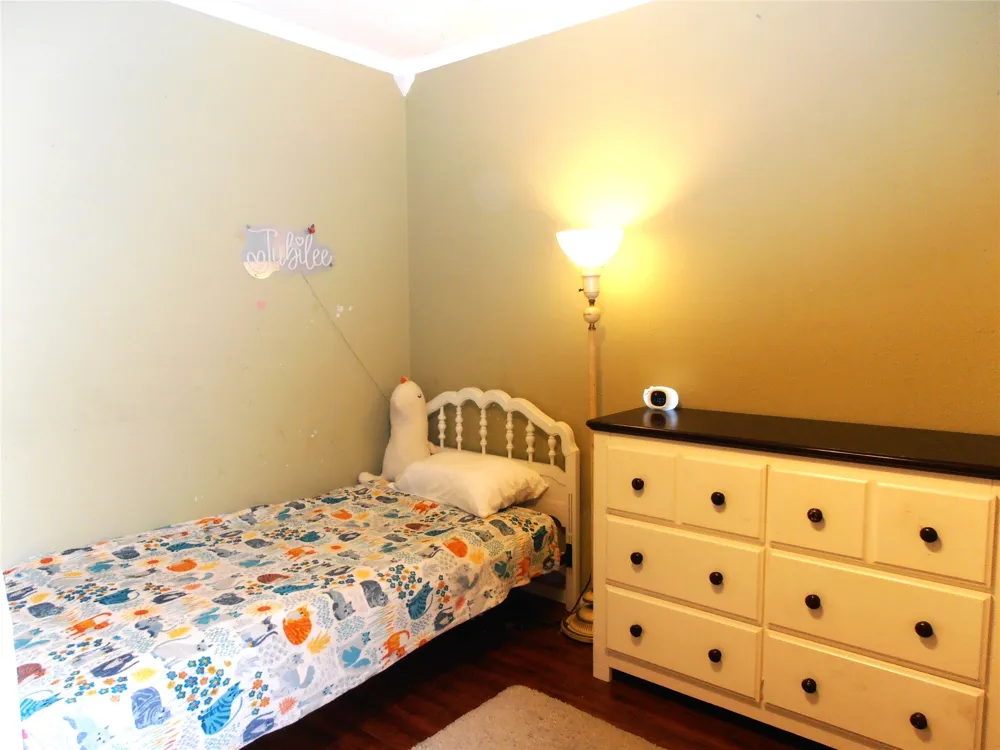 2911 Norwood Lane Arlington, TX 76013