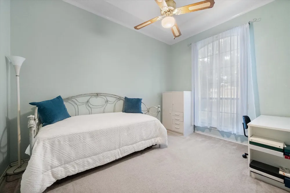 2105 Sleepy Hollow Drive Arlington, TX 76006