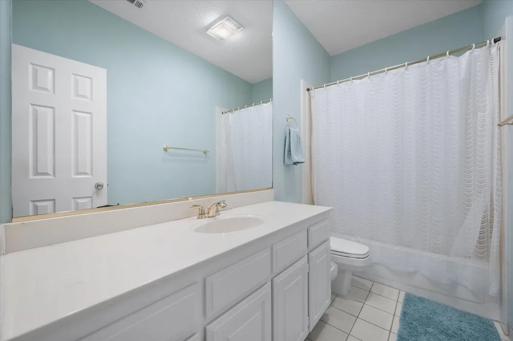 2105 Sleepy Hollow Drive Arlington, TX 76006