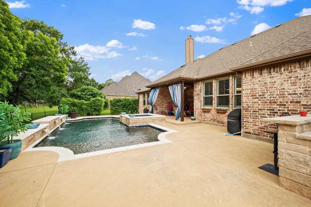 12540 Indian Creek Drive Fort Worth, TX 76179