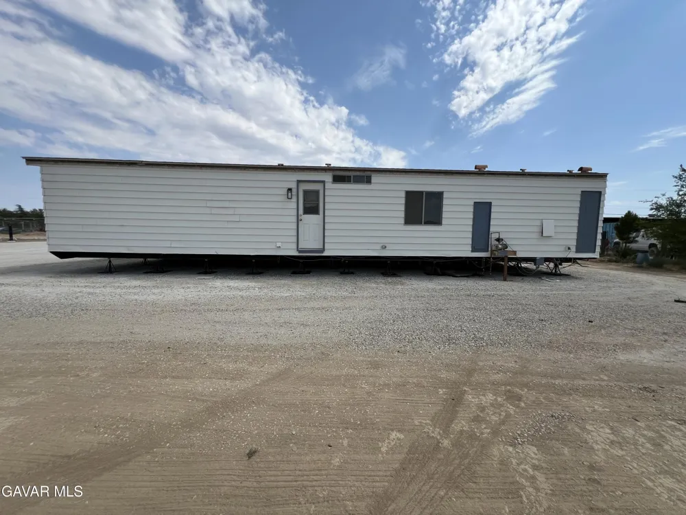 6555 E Ave H Lancaster, CA 93535
