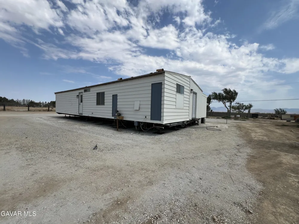 6555 E Ave H Lancaster, CA 93535
