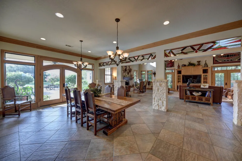 1893 Highway 159 E Bellville, TX 77418