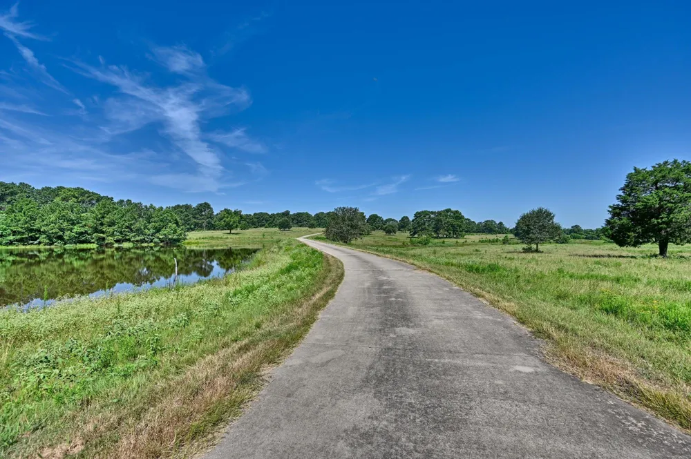 1893 Highway 159 E Bellville, TX 77418
