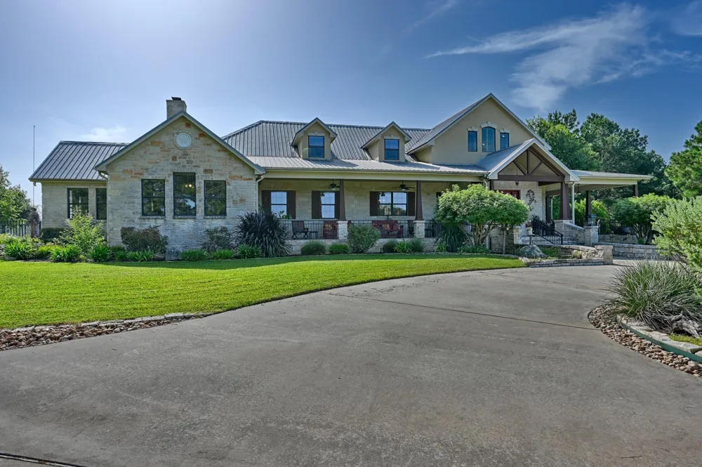 1893 Highway 159 E Bellville, TX 77418