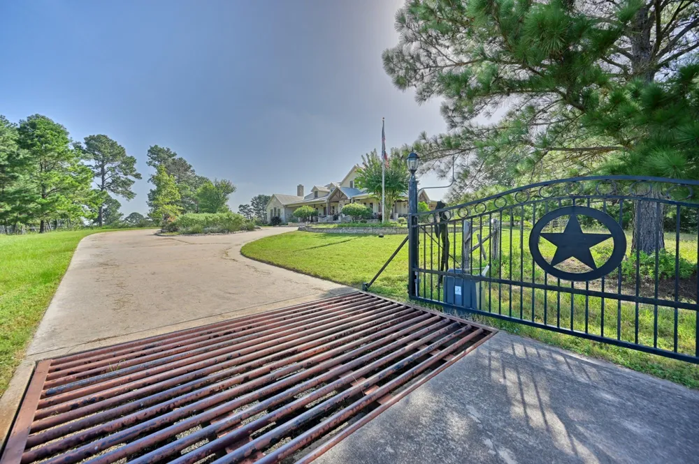 1893 Highway 159 E Bellville, TX 77418
