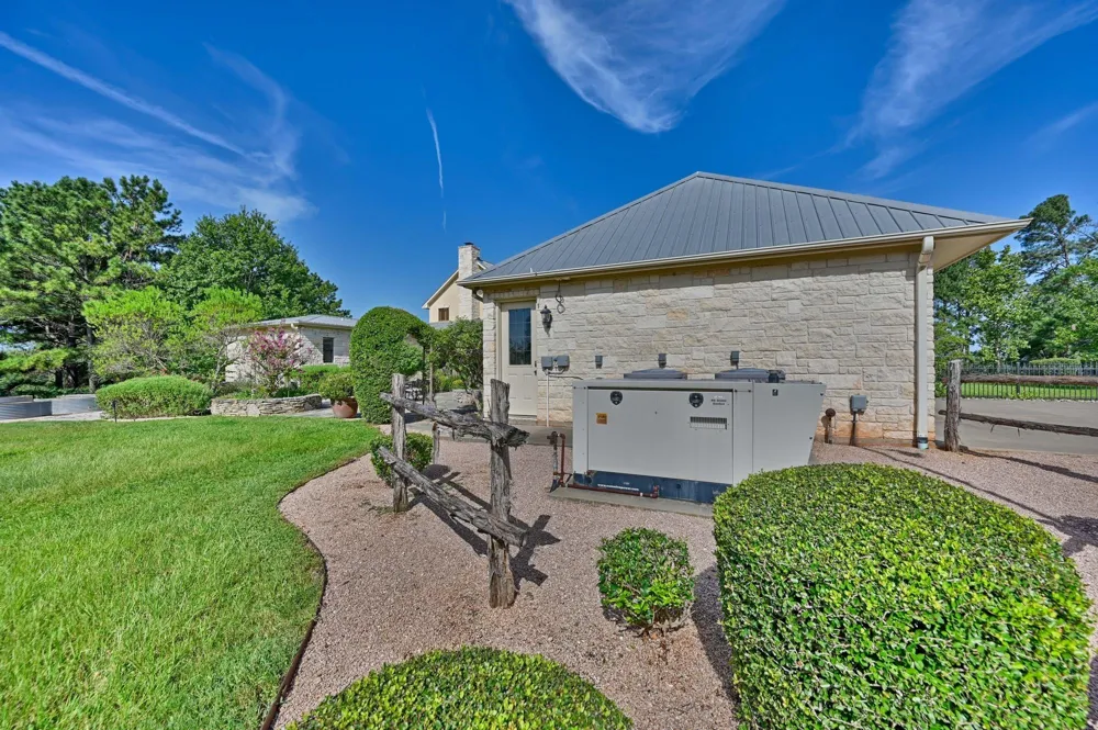 1893 Highway 159 E Bellville, TX 77418