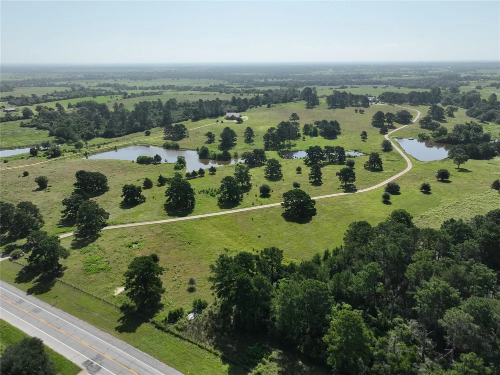 1893 Highway 159 E Bellville, TX 77418