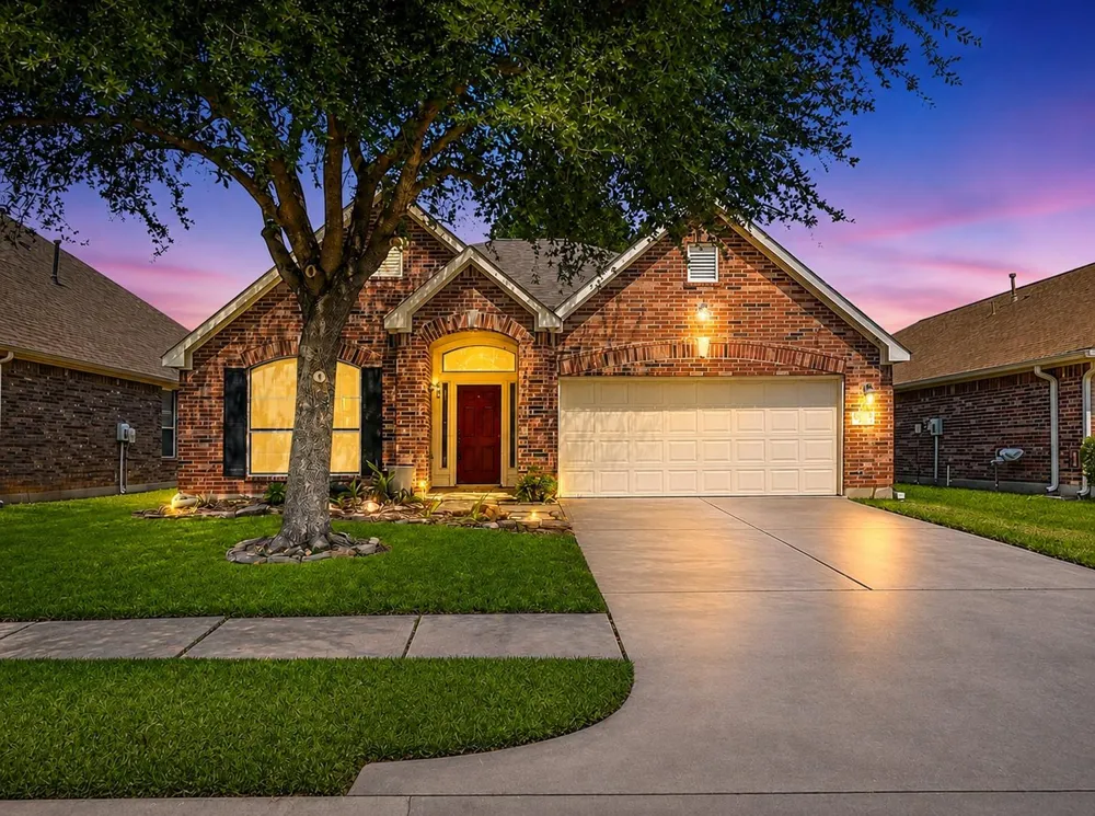 6114 Menor Crest Drive Spring, TX 77388