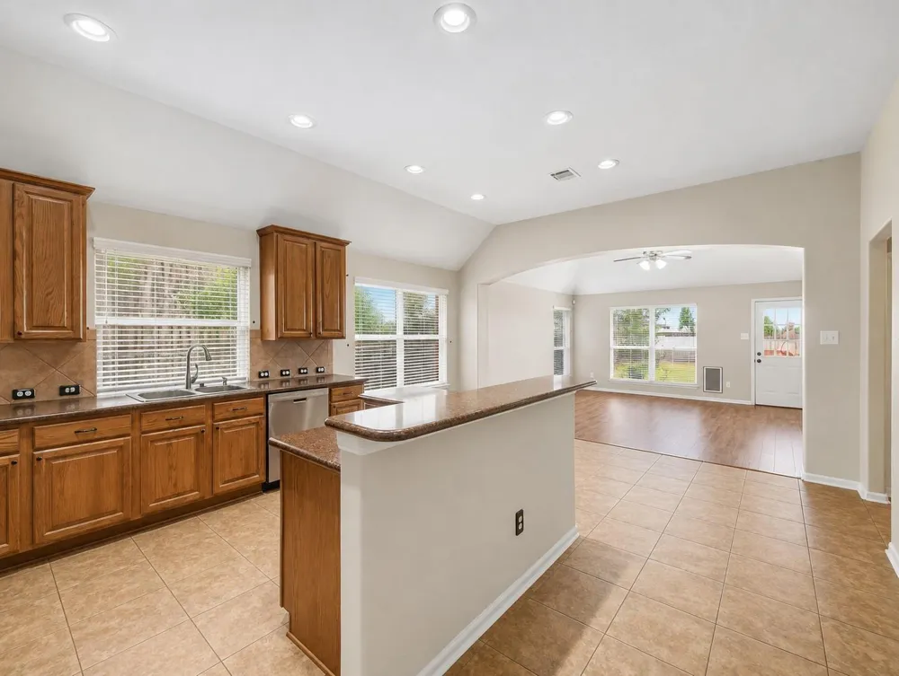 6114 Menor Crest Drive Spring, TX 77388
