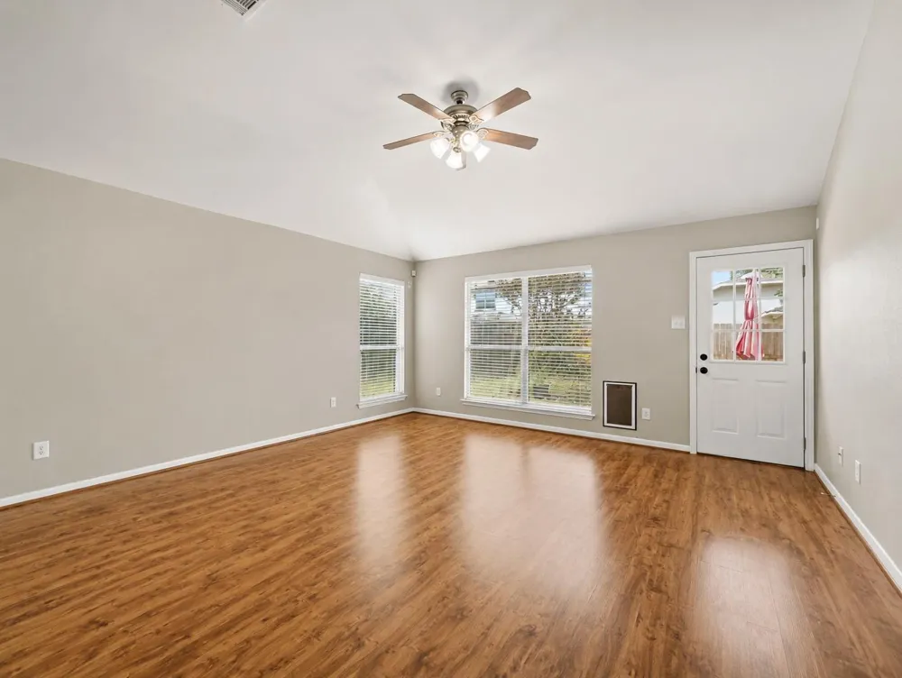 6114 Menor Crest Drive Spring, TX 77388