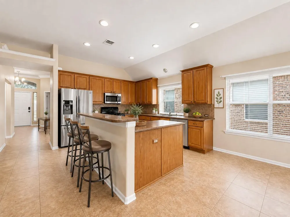 6114 Menor Crest Drive Spring, TX 77388