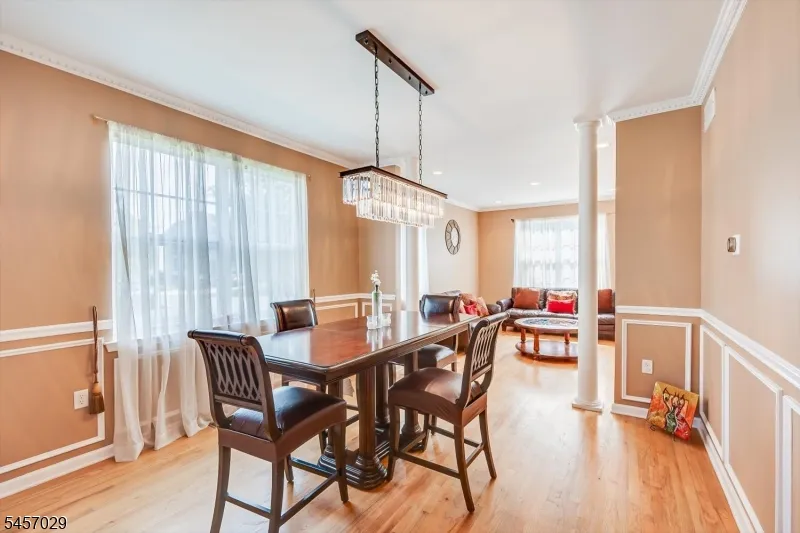103 Timberhill Dr Franklin, NJ 08823