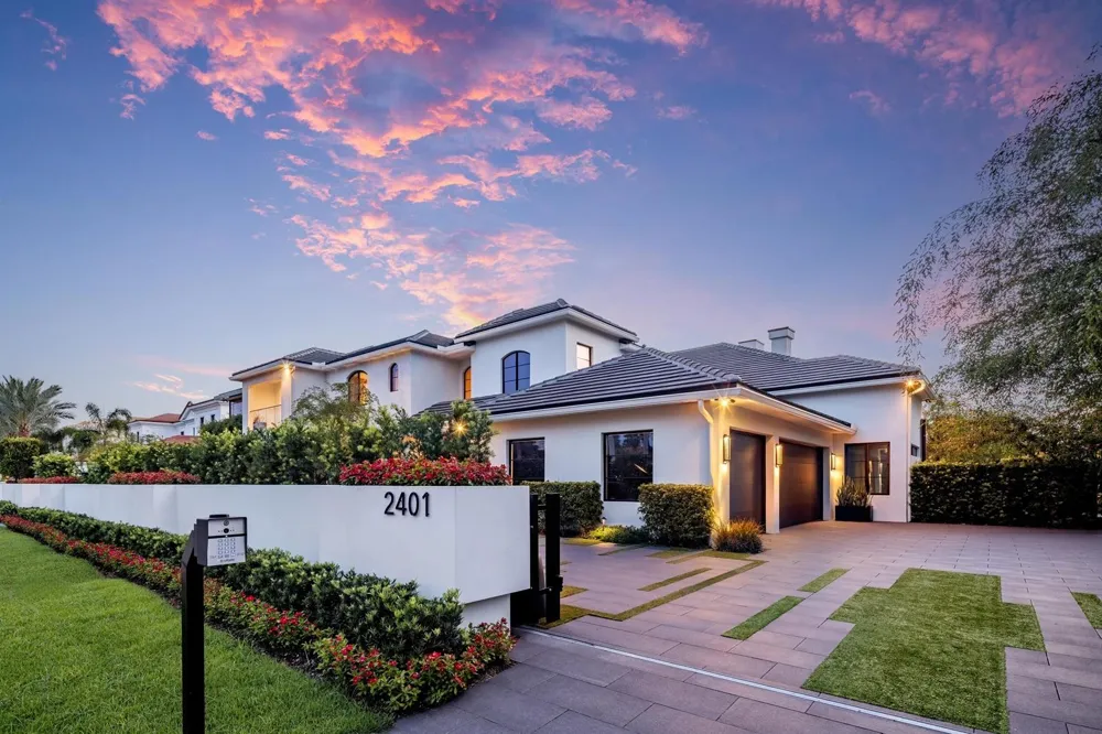2401 Spanish River Road Boca Raton, FL 33432