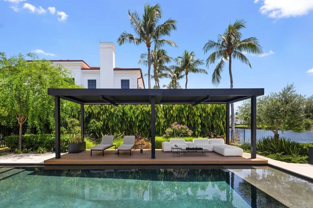 2401 Spanish River Road Boca Raton, FL 33432
