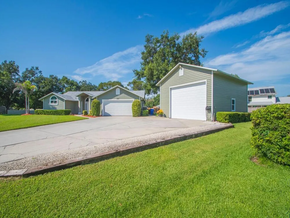 3555 3RD PLACE SW Vero Beach, FL 32968