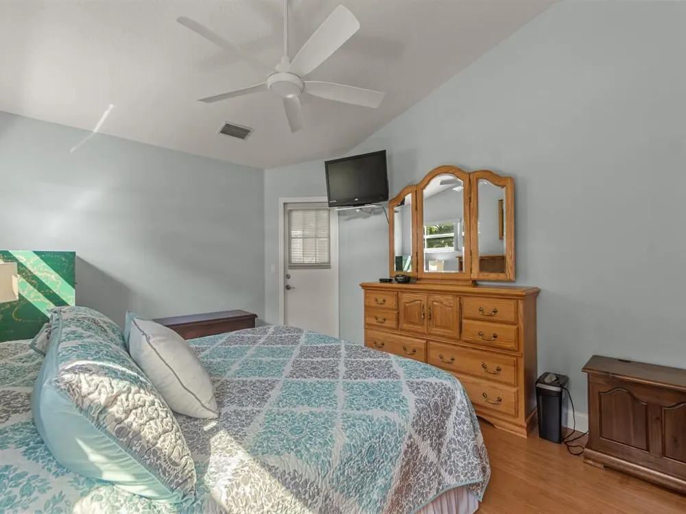 3555 3RD PLACE SW Vero Beach, FL 32968