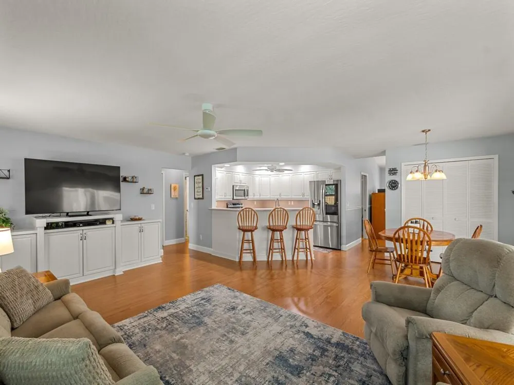 3555 3RD PLACE SW Vero Beach, FL 32968