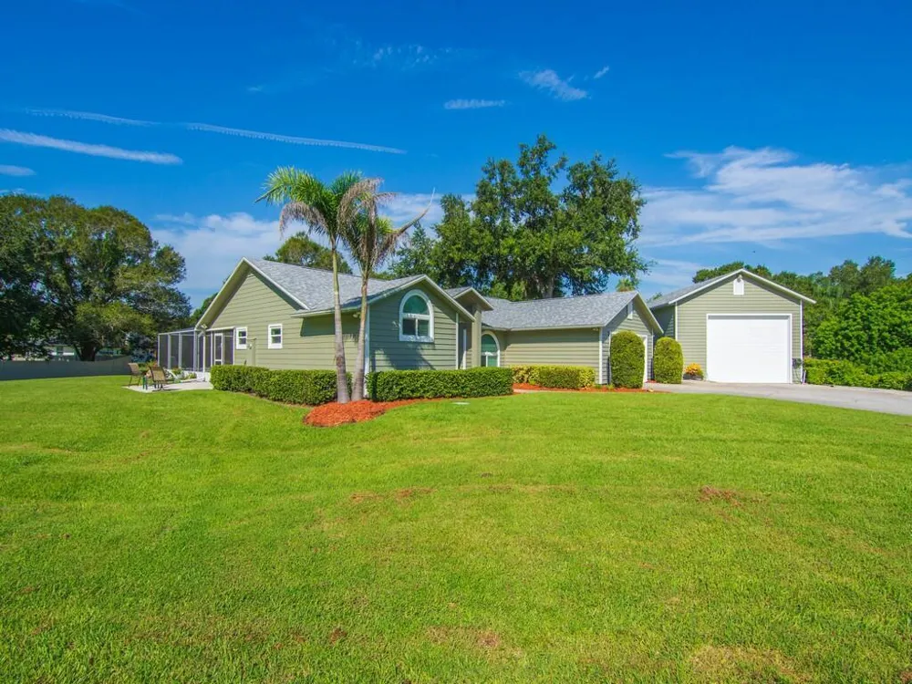 3555 3RD PLACE SW Vero Beach, FL 32968