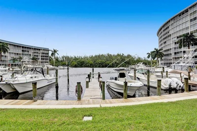 1523 E Hillsboro Boulevard #334 Deerfield Beach, FL 33441