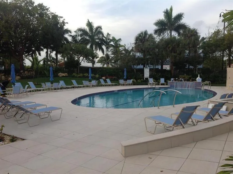 1523 E Hillsboro Boulevard #334 Deerfield Beach, FL 33441