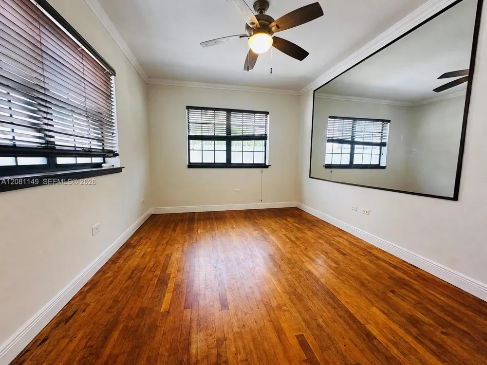 1470 Lincoln Ter #1 Miami Beach, FL 33139