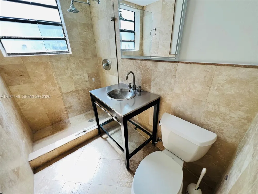 1470 Lincoln Ter #1 Miami Beach, FL 33139