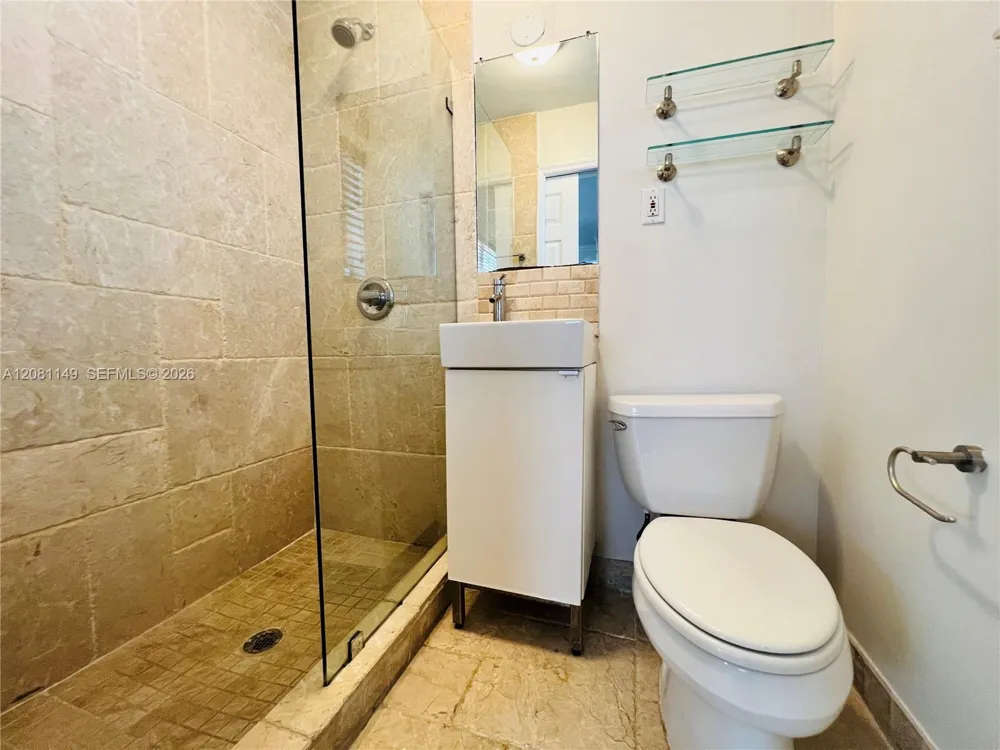 1470 Lincoln Ter #1 Miami Beach, FL 33139