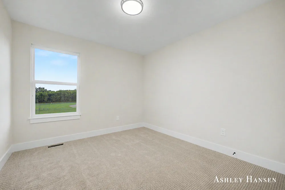 125 Chase NW Tyrone Township, MI 49330
