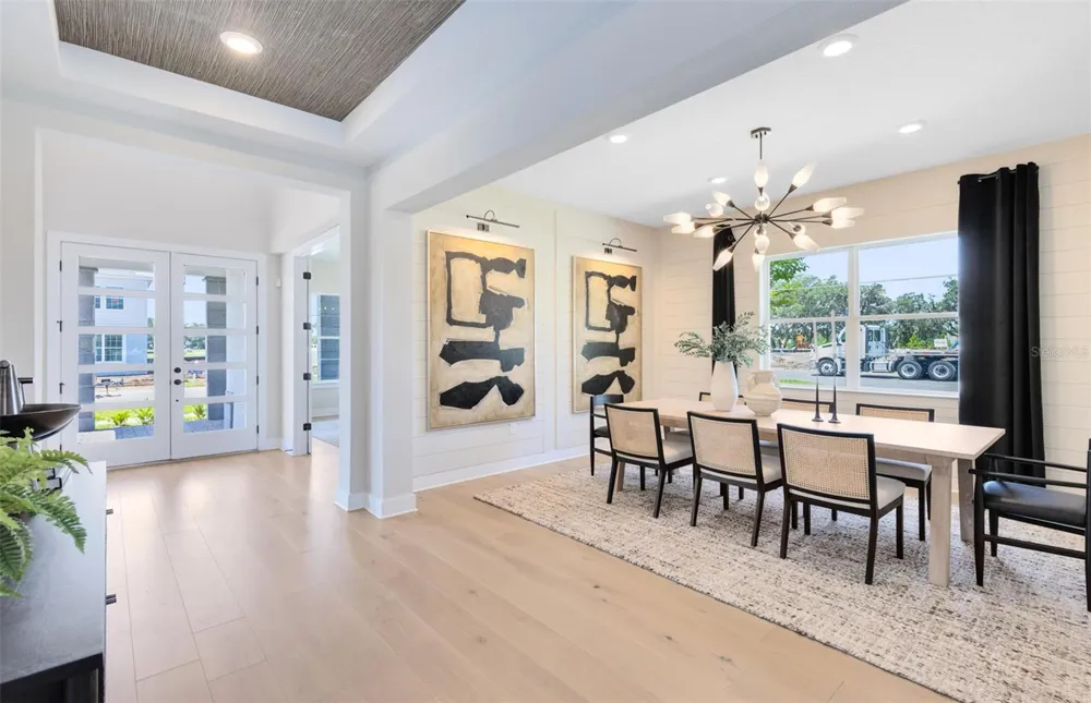 16920 LONE OAK CIRCLE Orlando, FL 32832