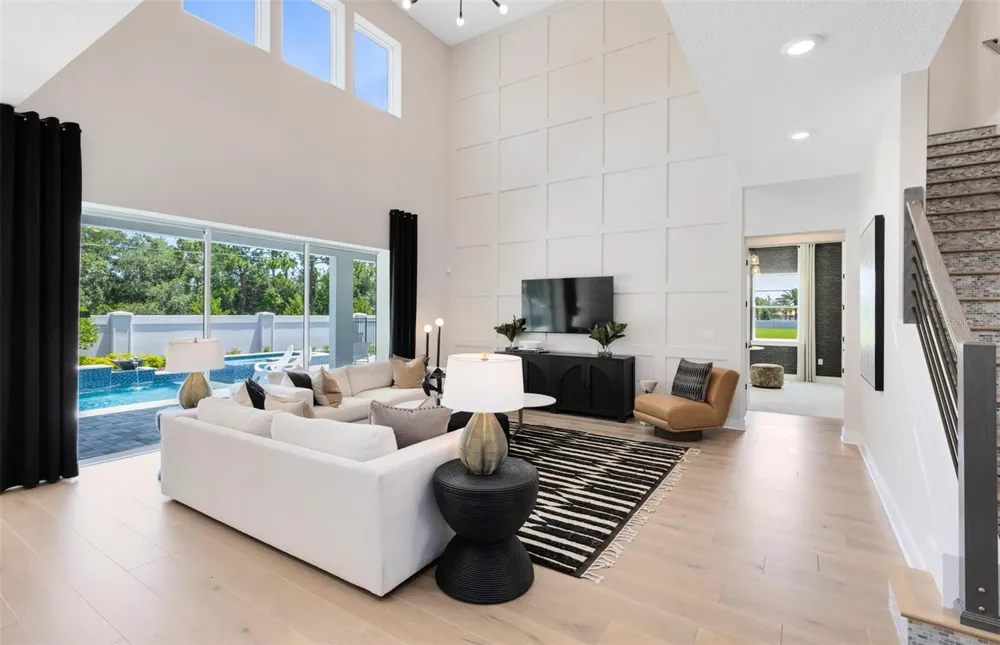 16920 LONE OAK CIRCLE Orlando, FL 32832