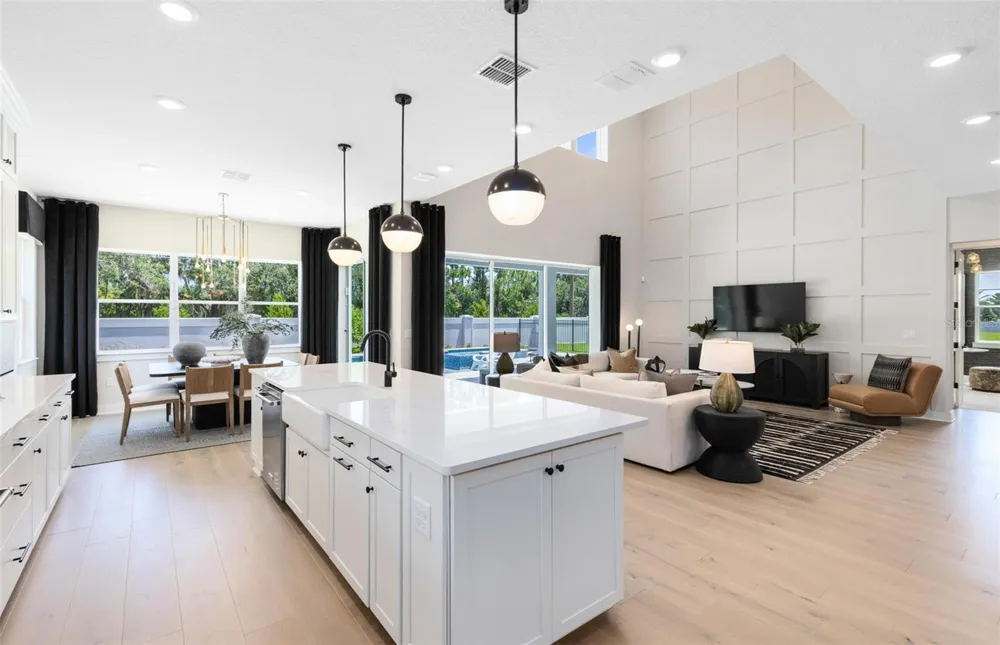 16920 LONE OAK CIRCLE Orlando, FL 32832