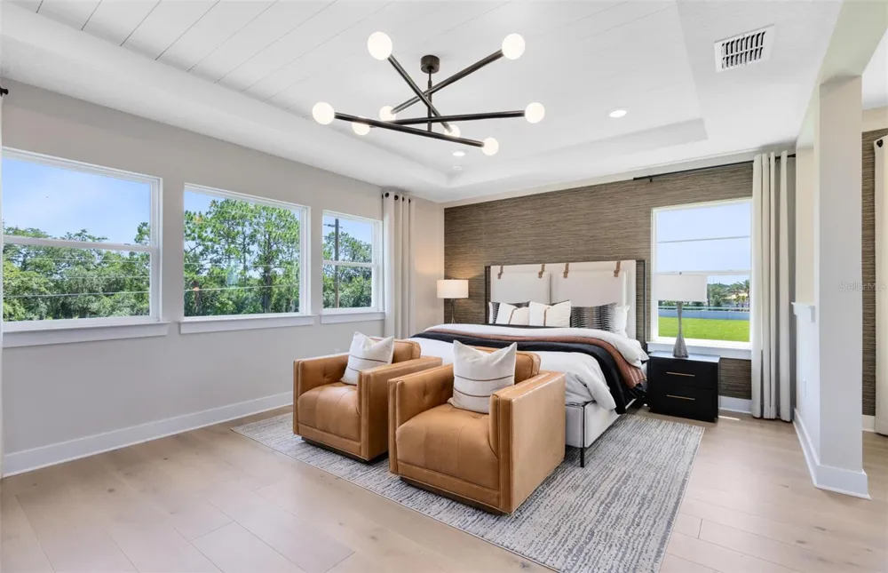 16920 LONE OAK CIRCLE Orlando, FL 32832