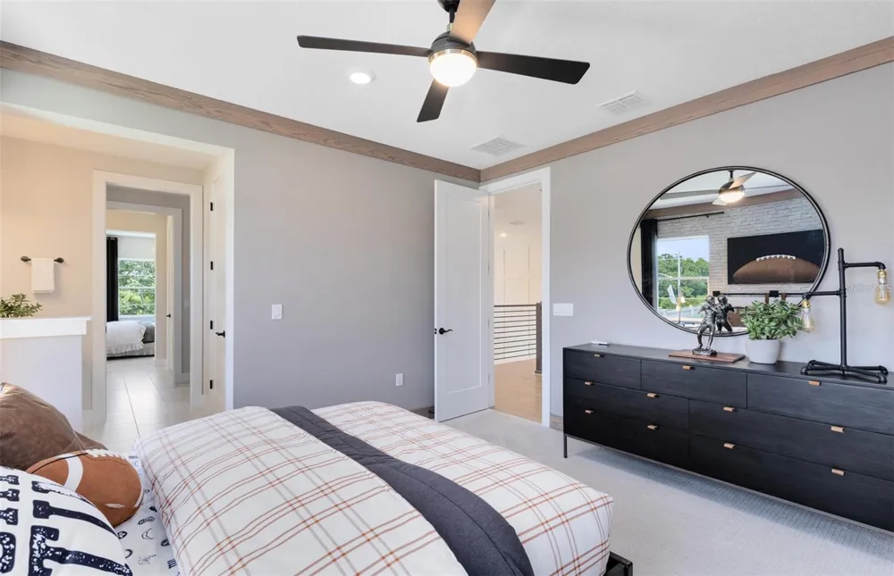16920 LONE OAK CIRCLE Orlando, FL 32832