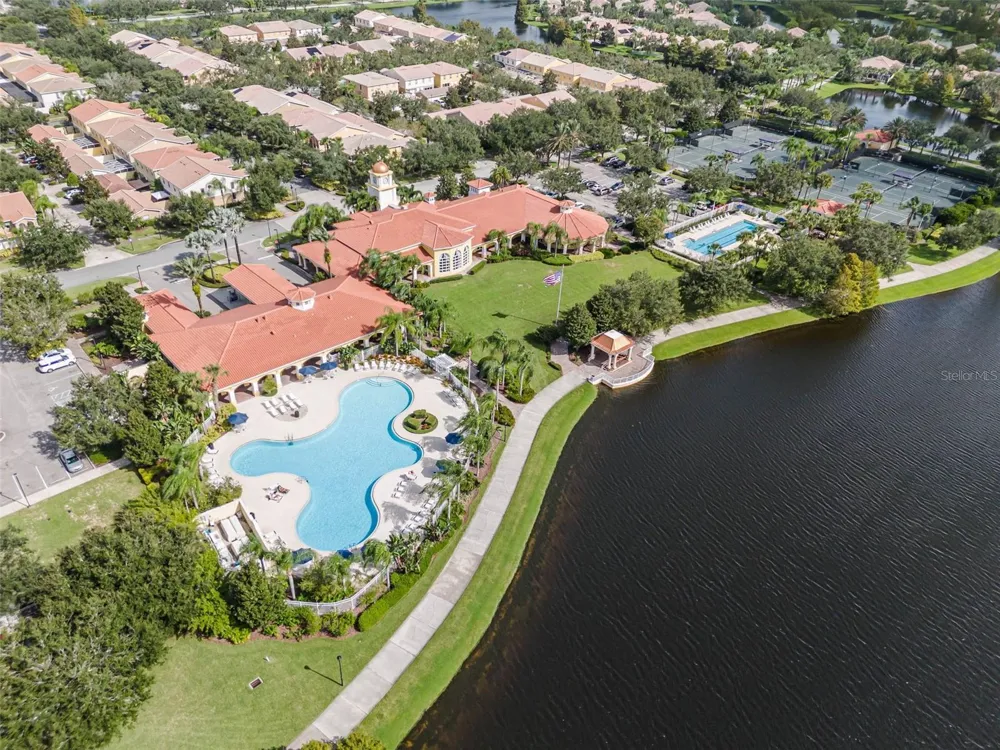 12129 BREDA LANE Orlando, FL 32827