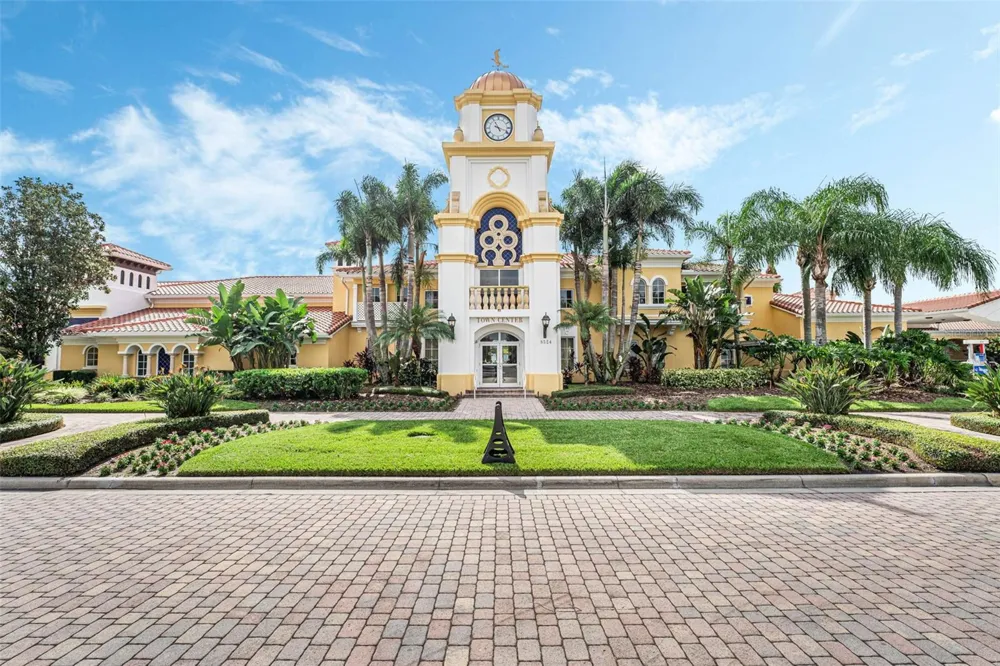 12129 BREDA LANE Orlando, FL 32827