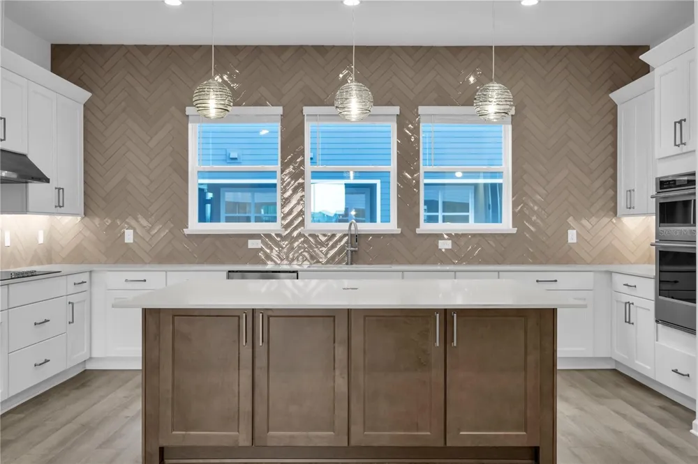 9305 LUMINARY BOULEVARD Orlando, FL 32827