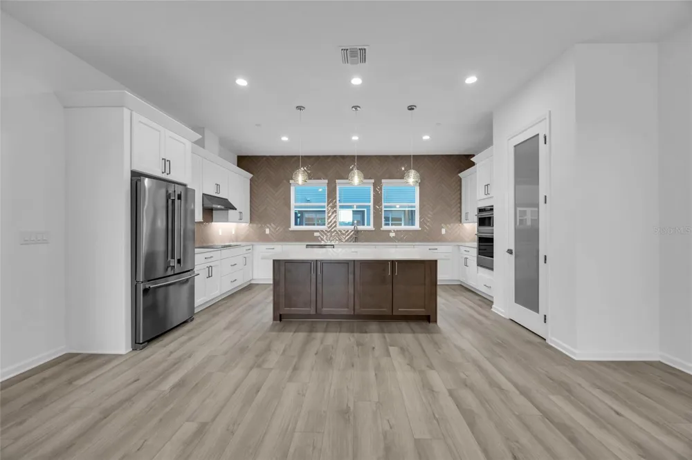 9305 LUMINARY BOULEVARD Orlando, FL 32827