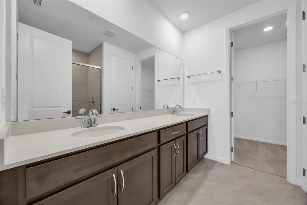 9305 LUMINARY BOULEVARD Orlando, FL 32827