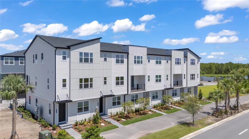 9305 LUMINARY BOULEVARD Orlando, FL 32827