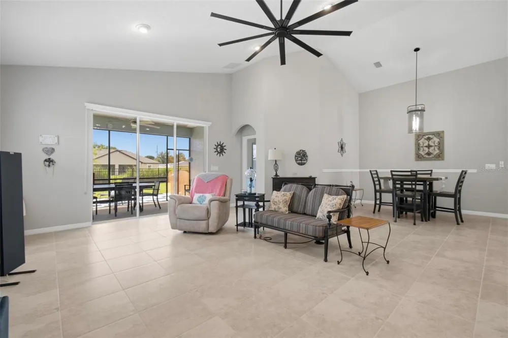 7 TIDEWAY TRAIL Palm Coast, FL 32137