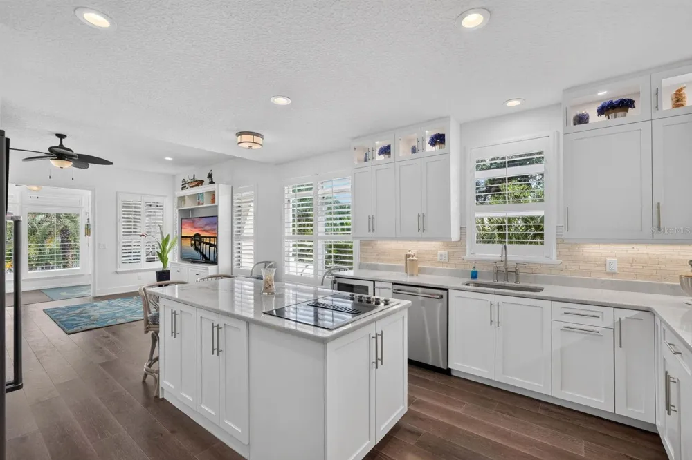 15 MADEIRA COURT Palm Coast, FL 32137