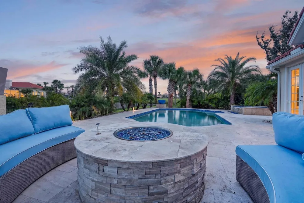 15 MADEIRA COURT Palm Coast, FL 32137